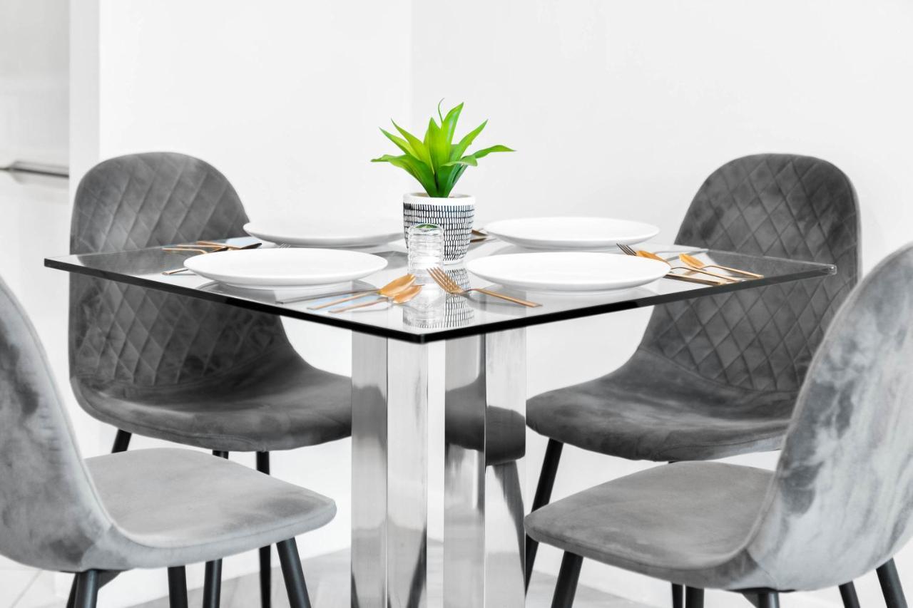 New Luxury City Centre Apartment By Azura Nights Birmingham Kültér fotó